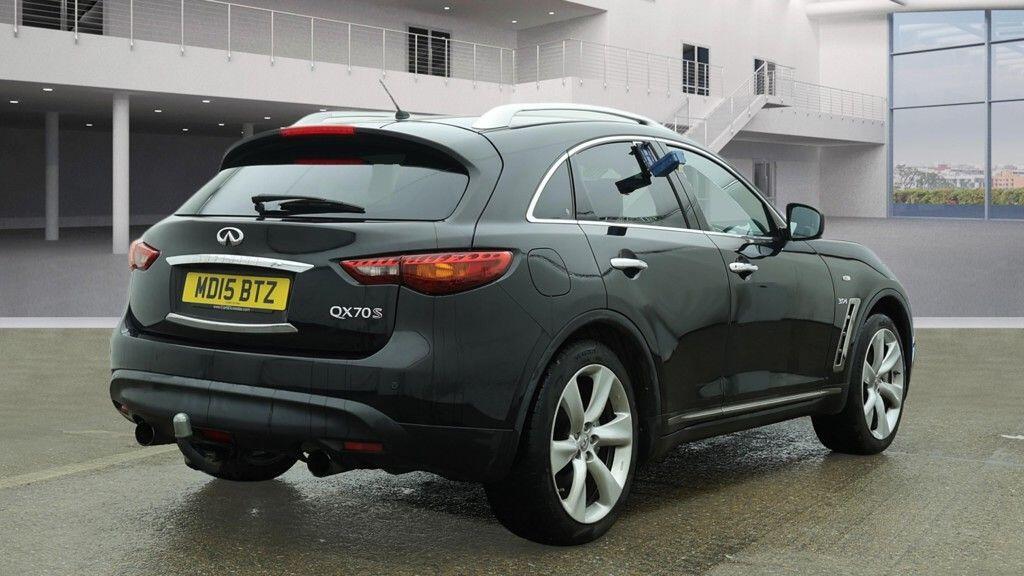Used Infiniti QX70 2015 for sale - 77977978: Photo 4