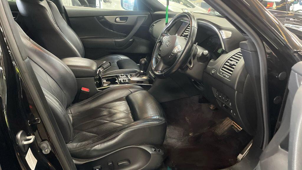 Used Infiniti QX70 2015 for sale - 77977978: Photo 5
