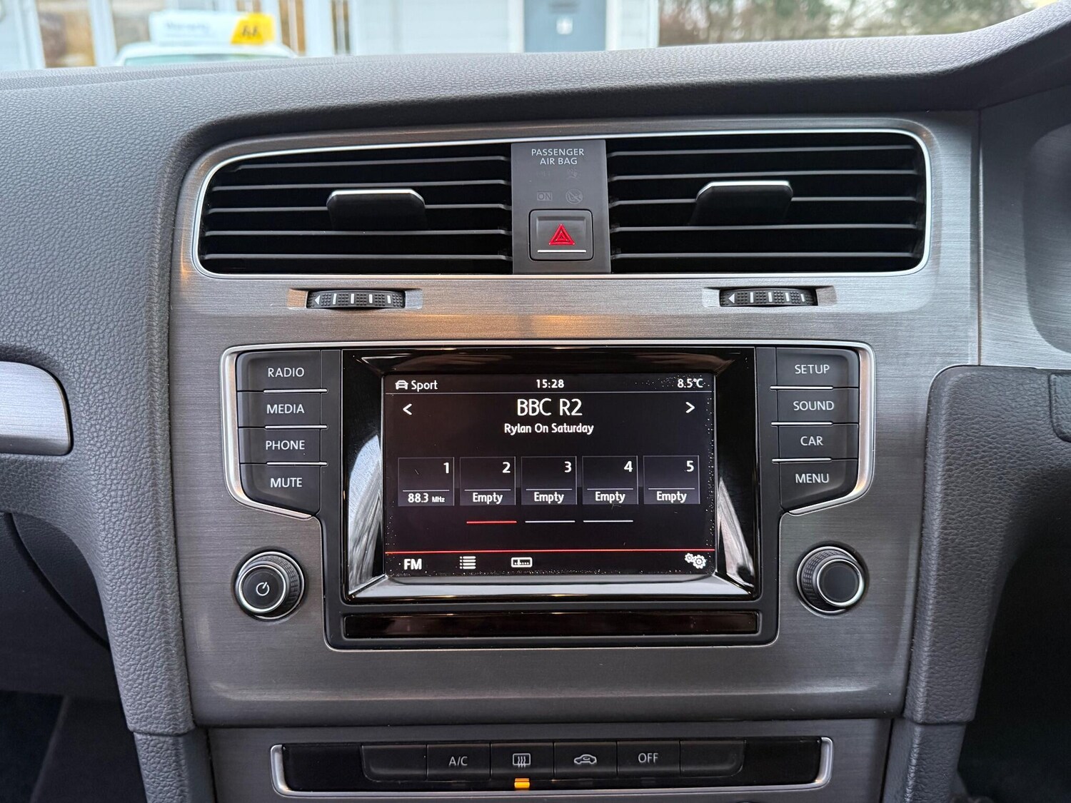 Used Volkswagen Golf 2013 for sale - 77470461: Photo 21