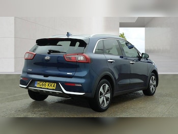 Used Kia Niro 2017 for sale - 78661805: Photo
