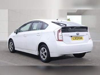 Used Toyota Prius 2012 for sale - 79532935: Photo