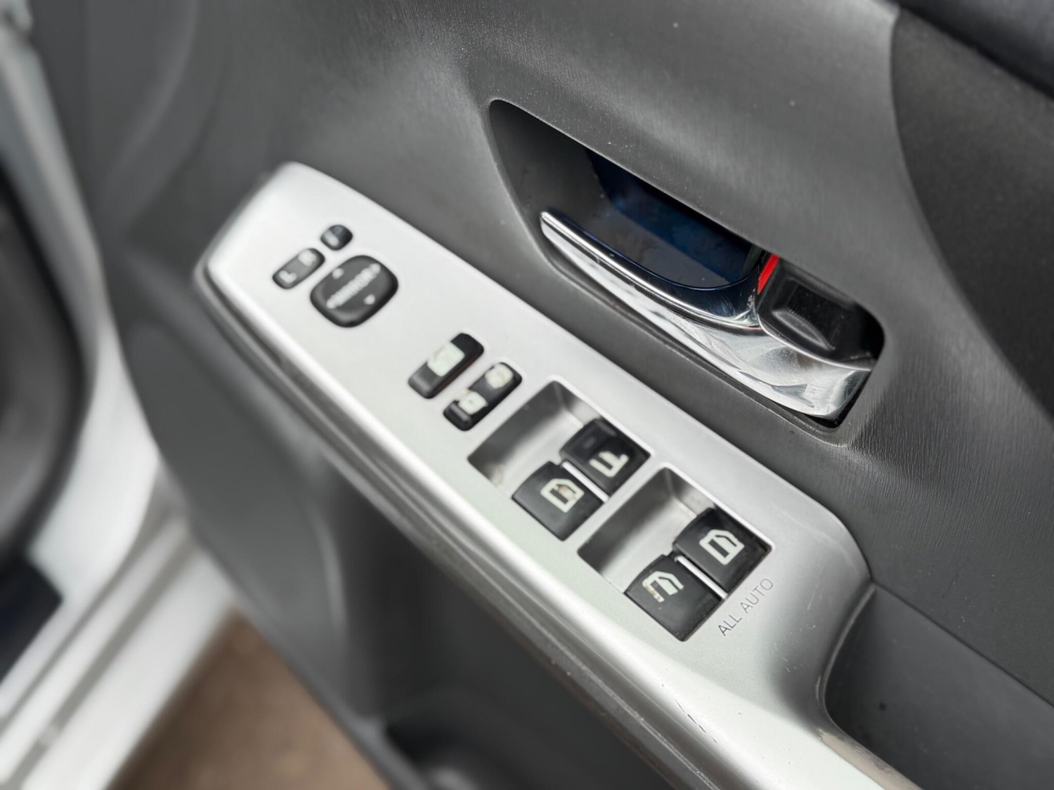 Used Toyota Prius+ 2020 for sale - 77585974: Photo 12