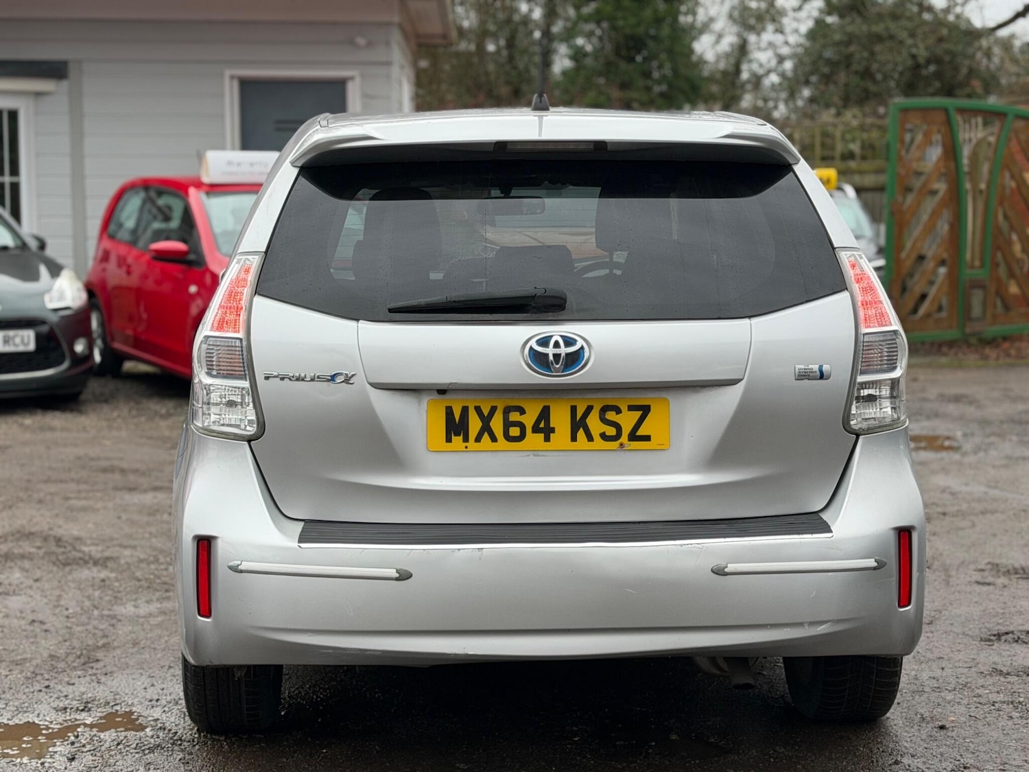 Used Toyota Prius+ 2020 for sale - 77585974: Photo 9