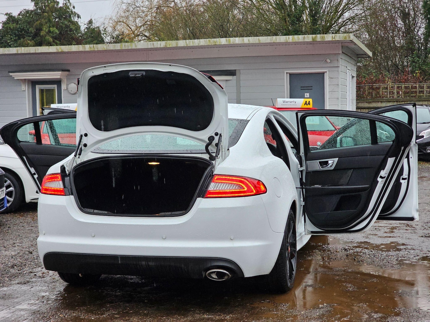 Used Jaguar XF 2014 for sale - 77469019: Photo 43