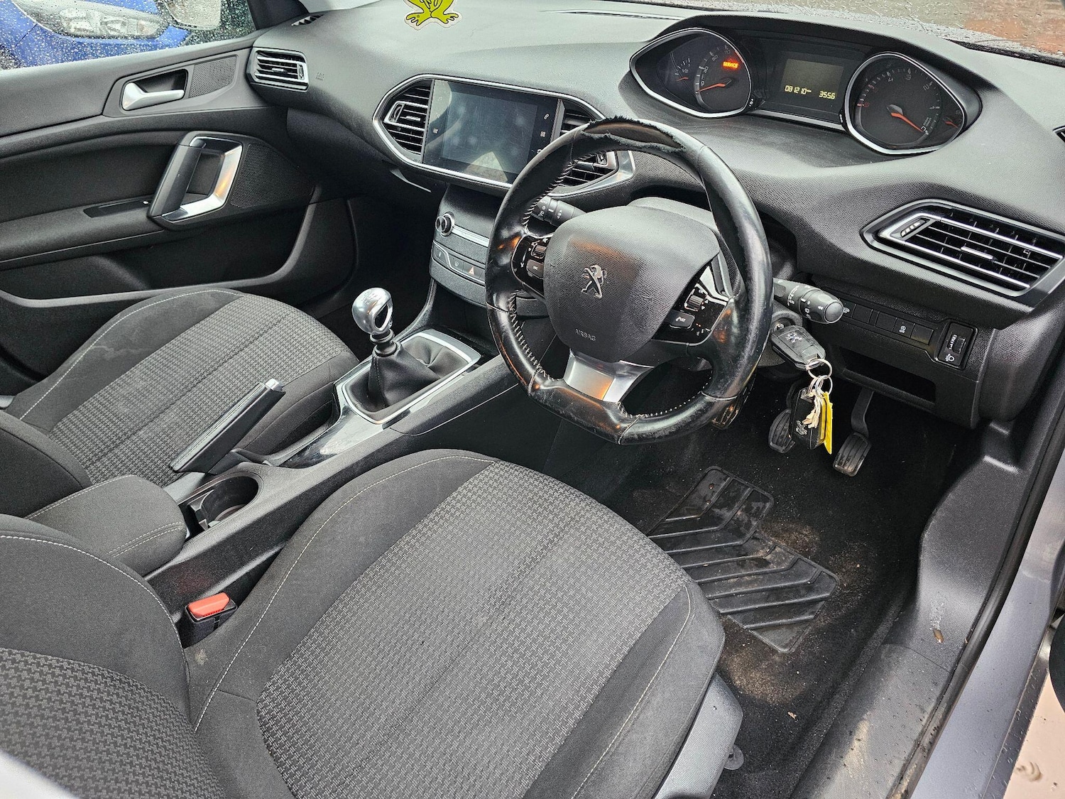 Used Peugeot 308 2018 for sale - 77470468: Photo 2