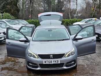 Used Peugeot 308 2018 for sale - 77470468: Photo