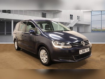 Used Volkswagen Sharan 2016 for sale - 77925413: Photo