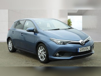 Used Toyota Auris 2015 for sale - 78823114: Photo