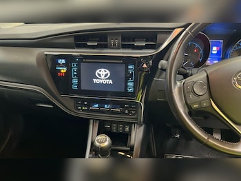 Used Toyota Auris 2015 for sale - 78823114: Photo
