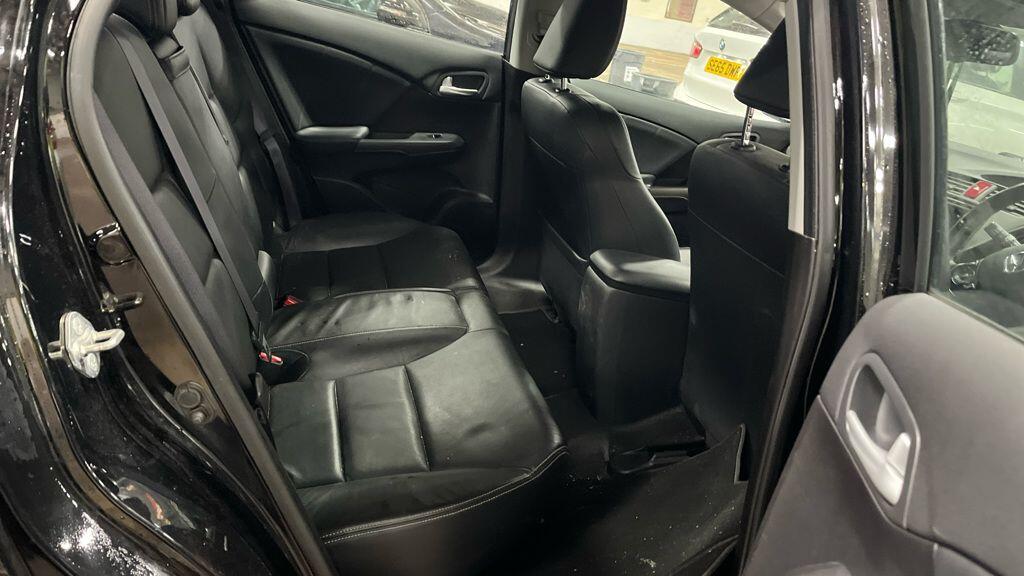 Used Honda Civic 2013 for sale - 78086317: Photo 21