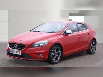 Used Volvo V40 2015 for sale - 79278895: Photo