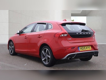 Used Volvo V40 2015 for sale - 79278895: Photo