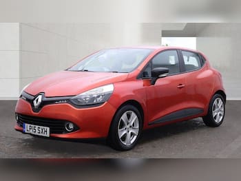 Used Renault Clio 2015 for sale - 79677186: Photo
