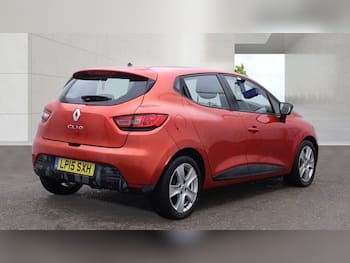 Used Renault Clio 2015 for sale - 79677186: Photo