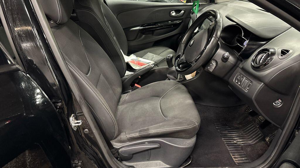 Used Renault Clio for sale - 77497530: Photo 5