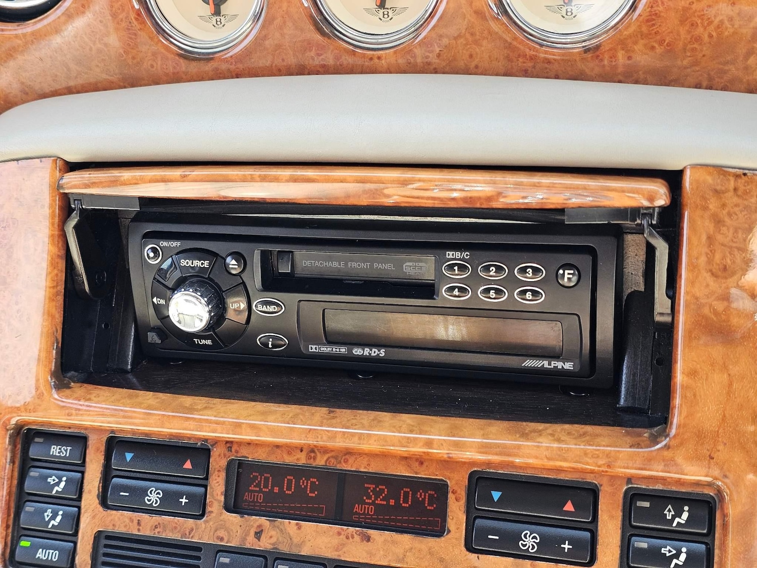 Used Bentley Arnage 1999 for sale - 77470449: Photo 33