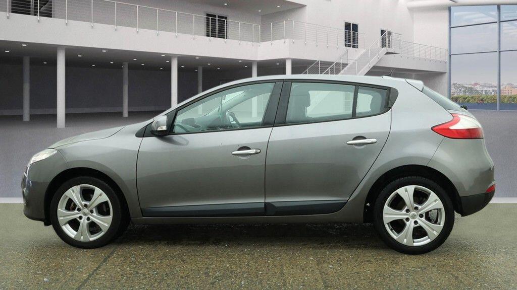 Used Renault Megane 2012 for sale - 77657698: Photo 19