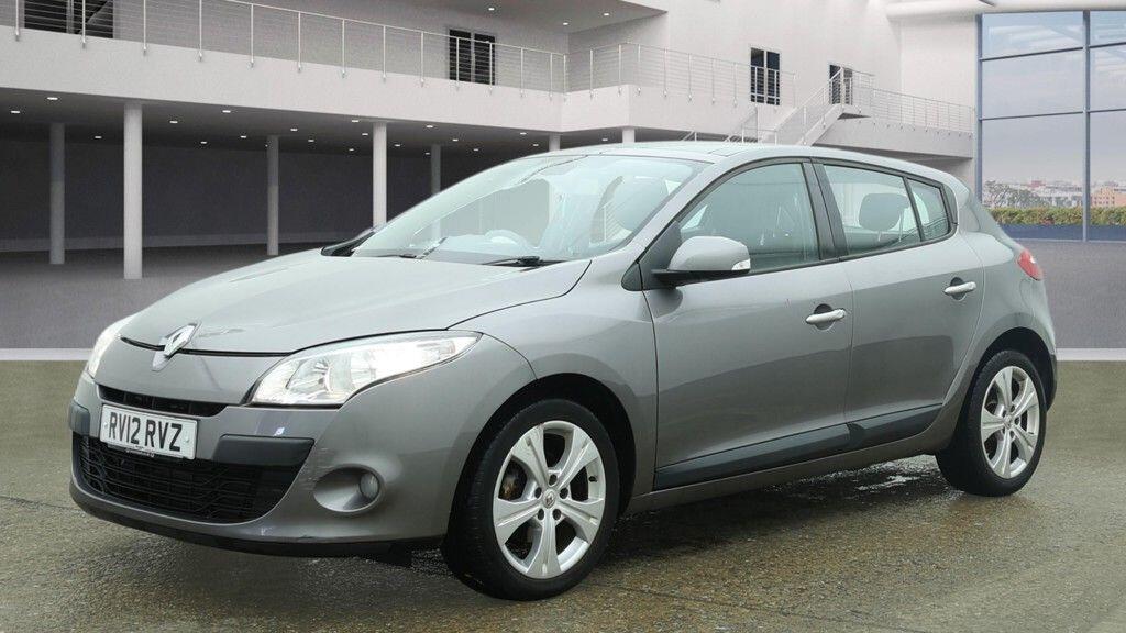 Used Renault Megane 2012 for sale - 77657698: Photo 2