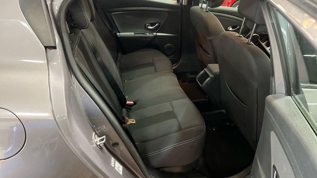 Used Renault Megane 2012 for sale - 77657698: Photo 21