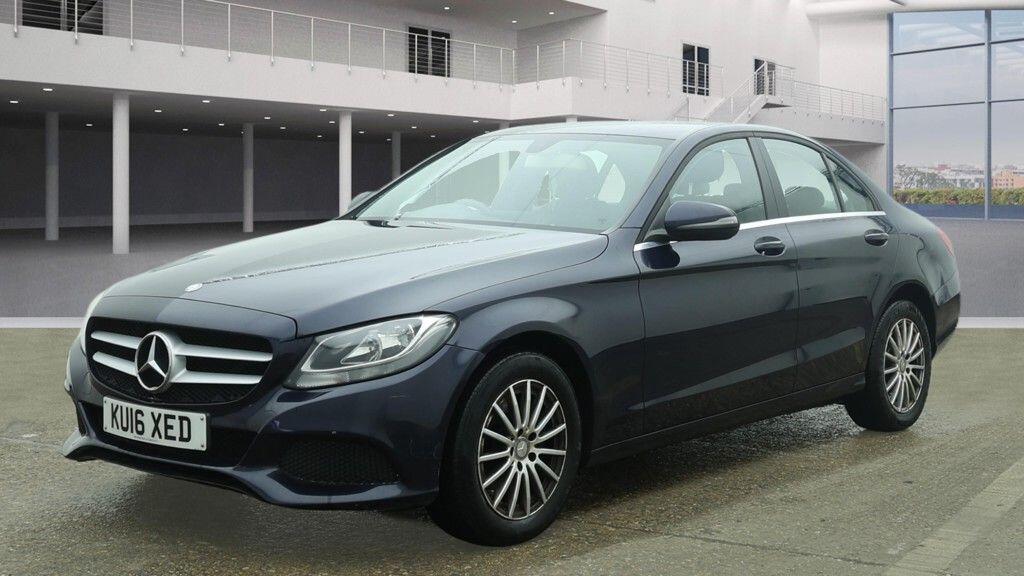 Used Mercedes-Benz C Class 2016 for sale - 78086307: Photo 2