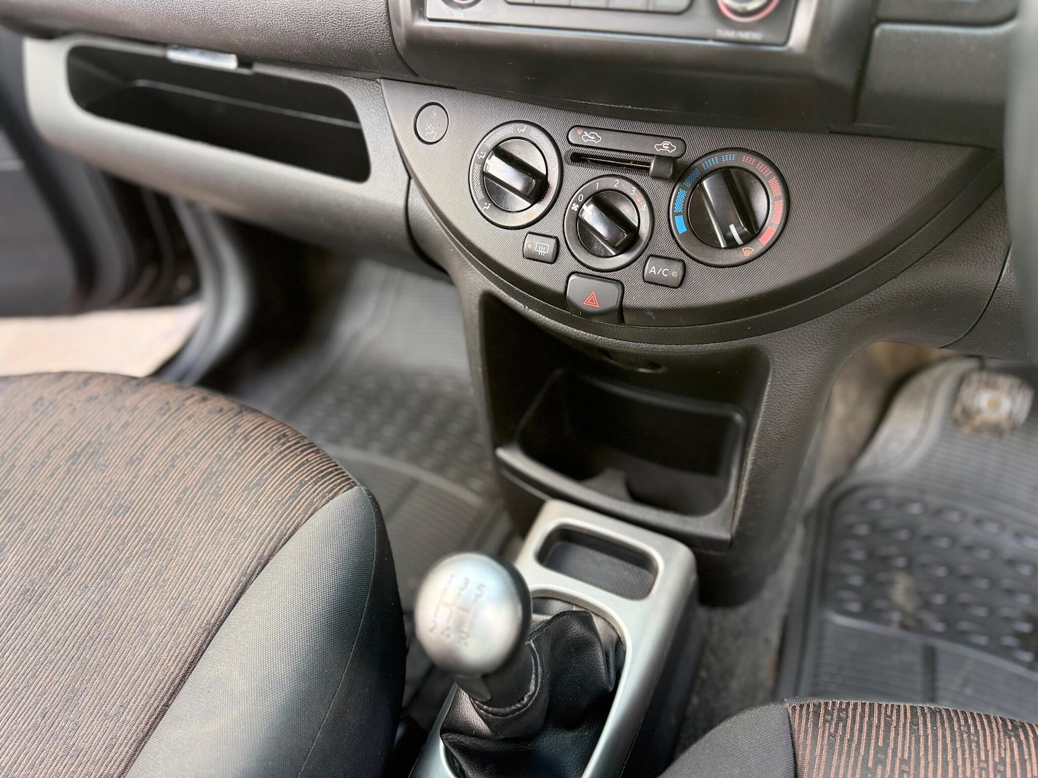 Used Nissan Note 2010 for sale - 78127318: Photo 16