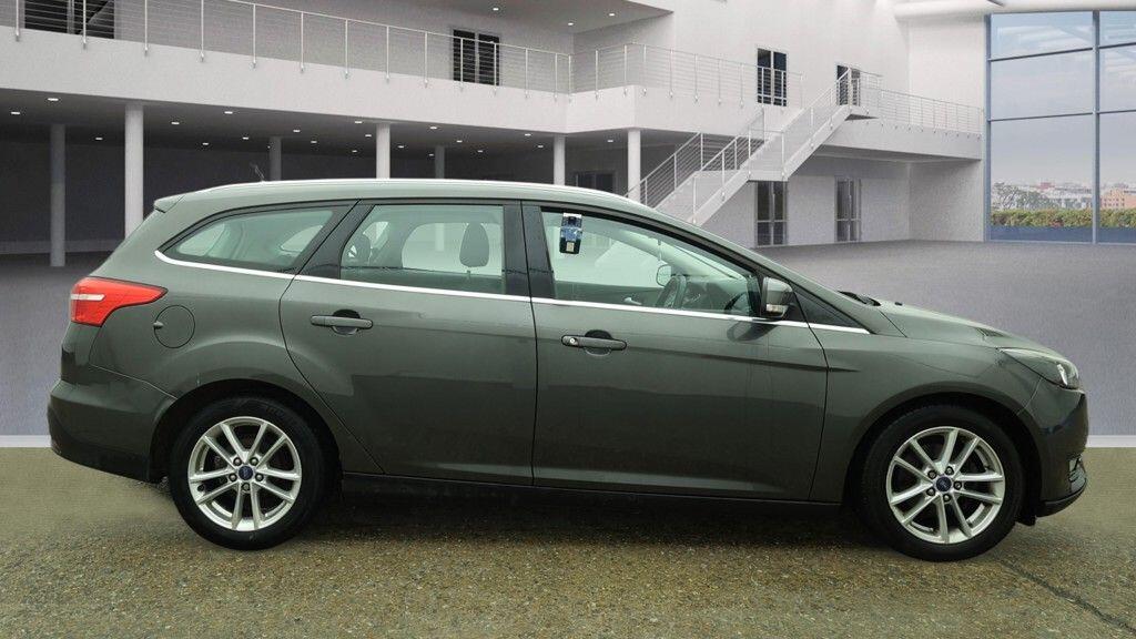 Used Ford Focus 2015 for sale - 78086308: Photo 18
