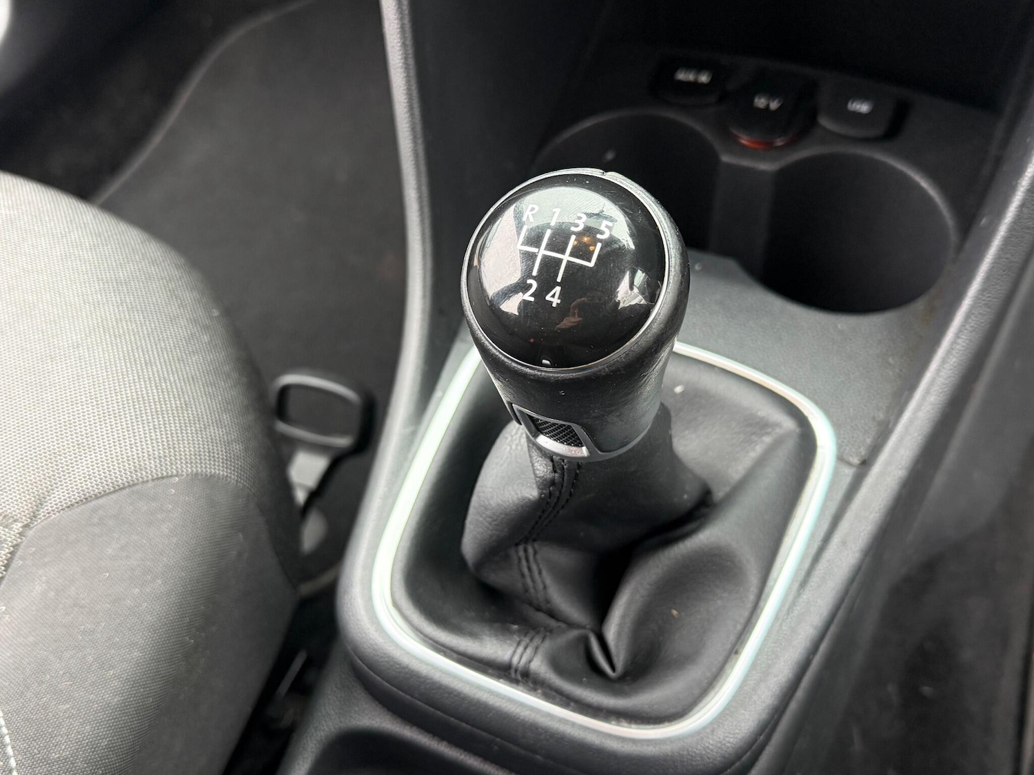 Used Volkswagen Polo 2014 for sale - 77470479: Photo 21