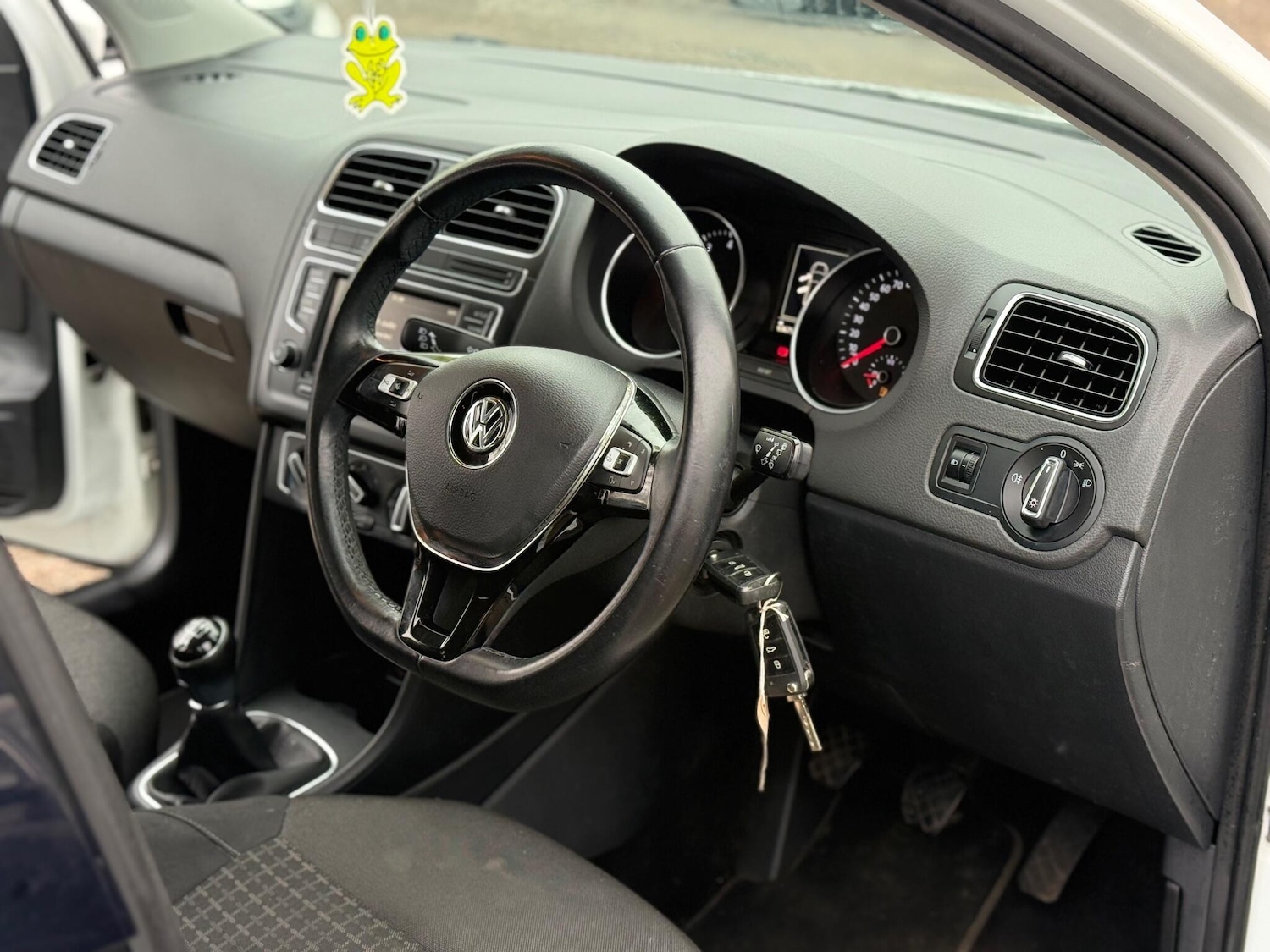 Used Volkswagen Polo 2014 for sale - 77470479: Photo 23