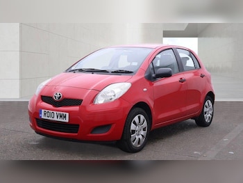 Used Toyota Yaris 2010 for sale - 79465115: Photo