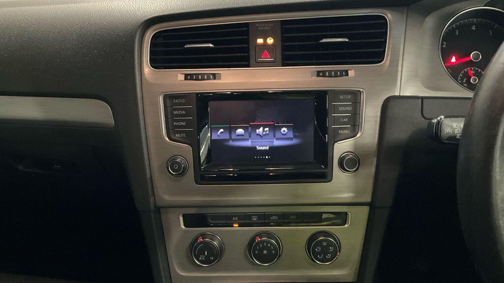 Used Volkswagen Golf 2014 for sale - 77470457: Photo 11