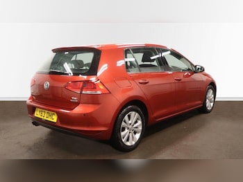 Used Volkswagen Golf 2014 for sale - 77470457: Photo