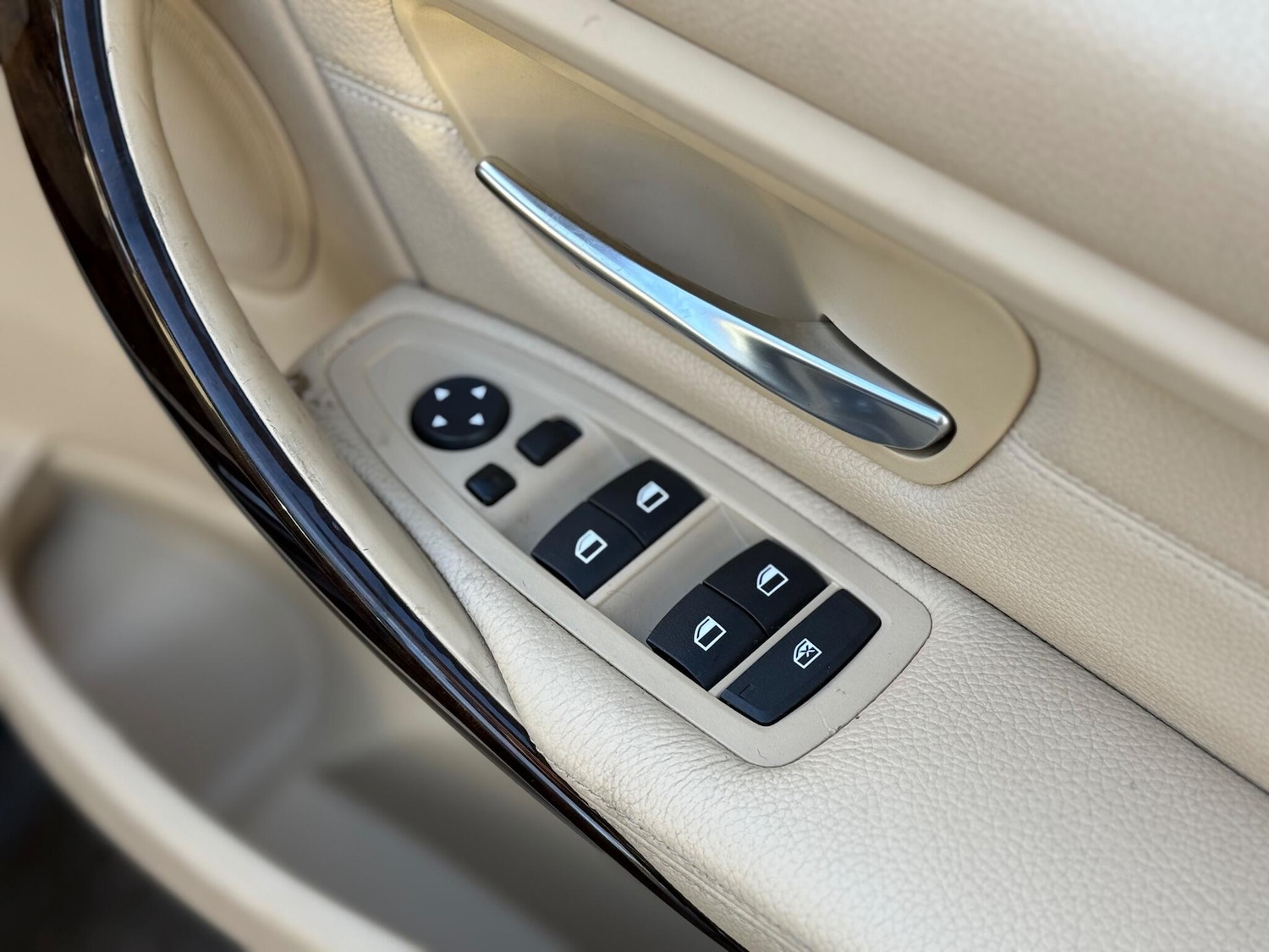 Used BMW 3 Series 2014 for sale - 77470477: Photo 11