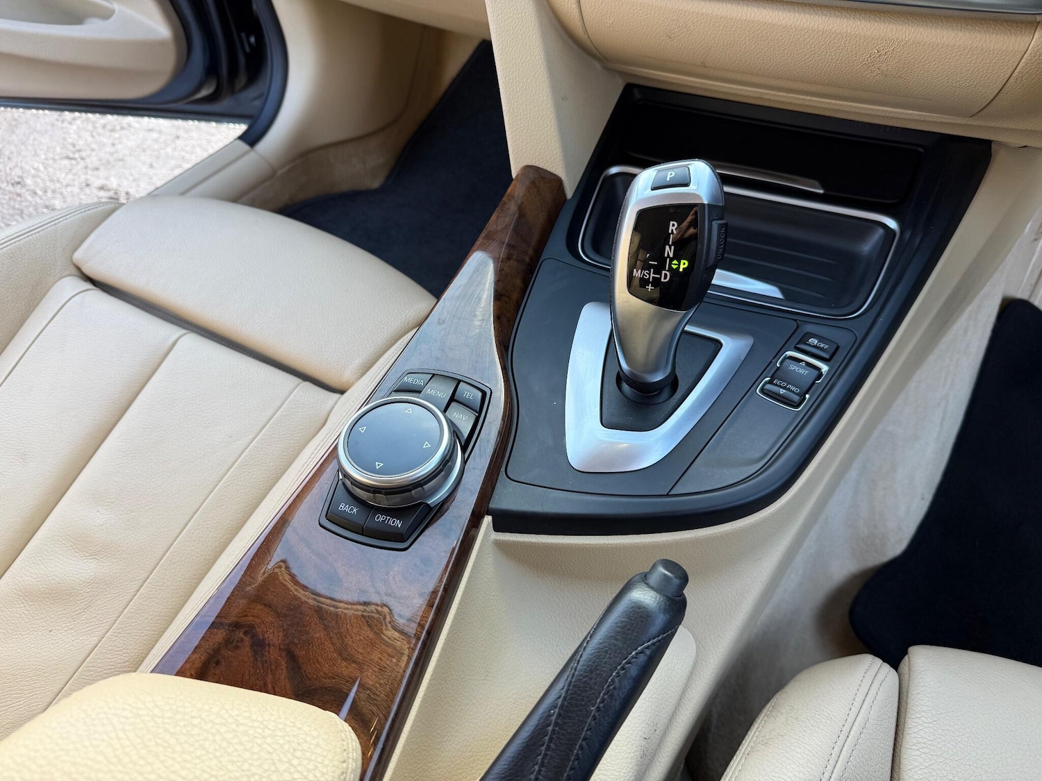 Used BMW 3 Series 2014 for sale - 77470477: Photo 31