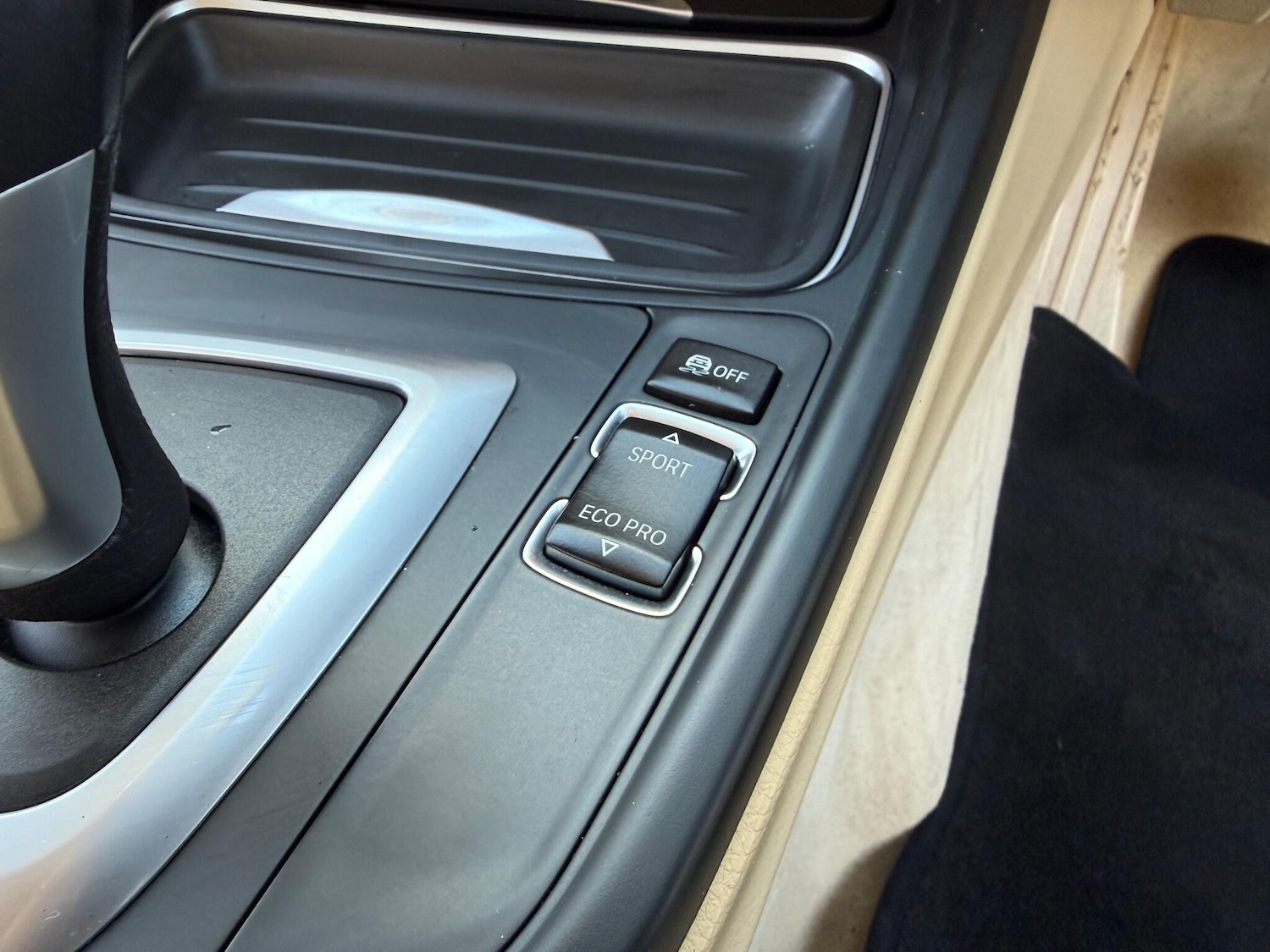 Used BMW 3 Series 2014 for sale - 77470477: Photo 32