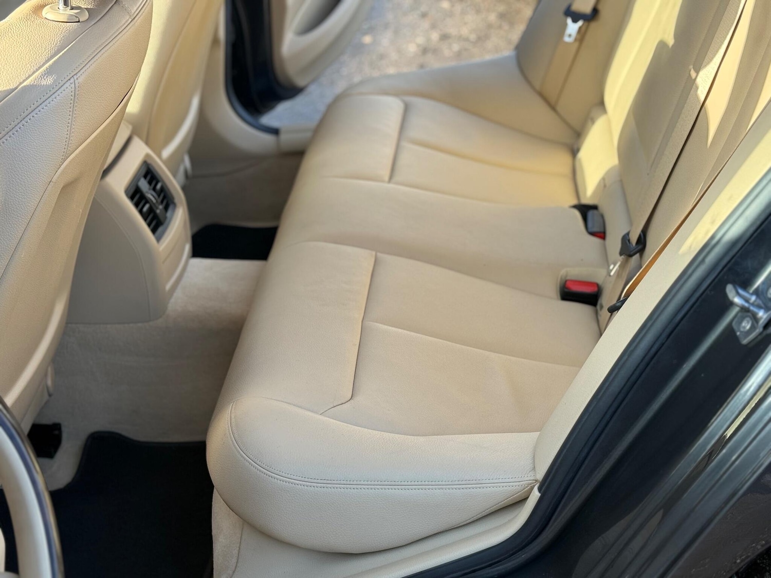 Used BMW 3 Series 2014 for sale - 77470477: Photo 40