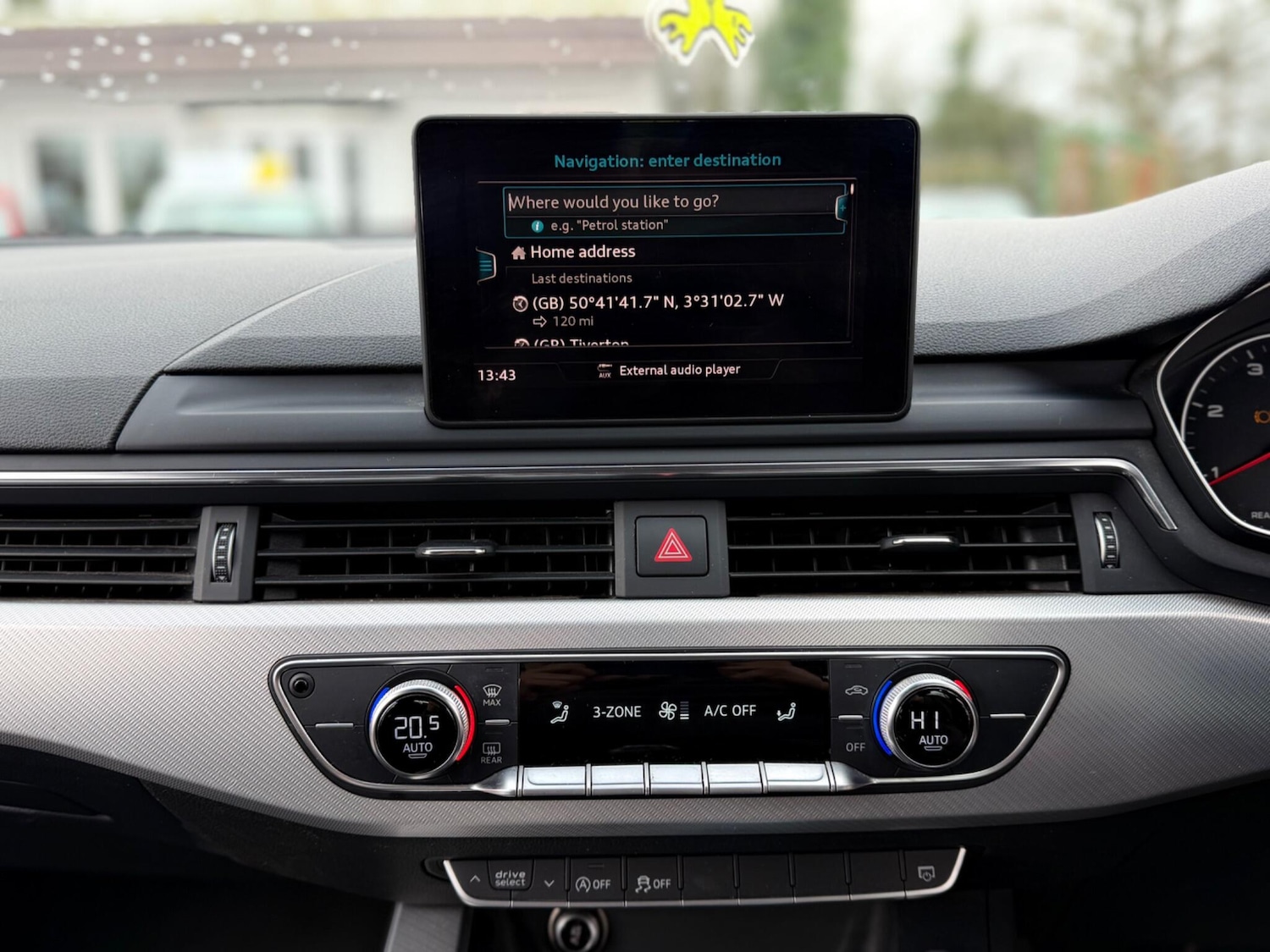 Used Audi A4 2016 for sale - 77978231: Photo 15