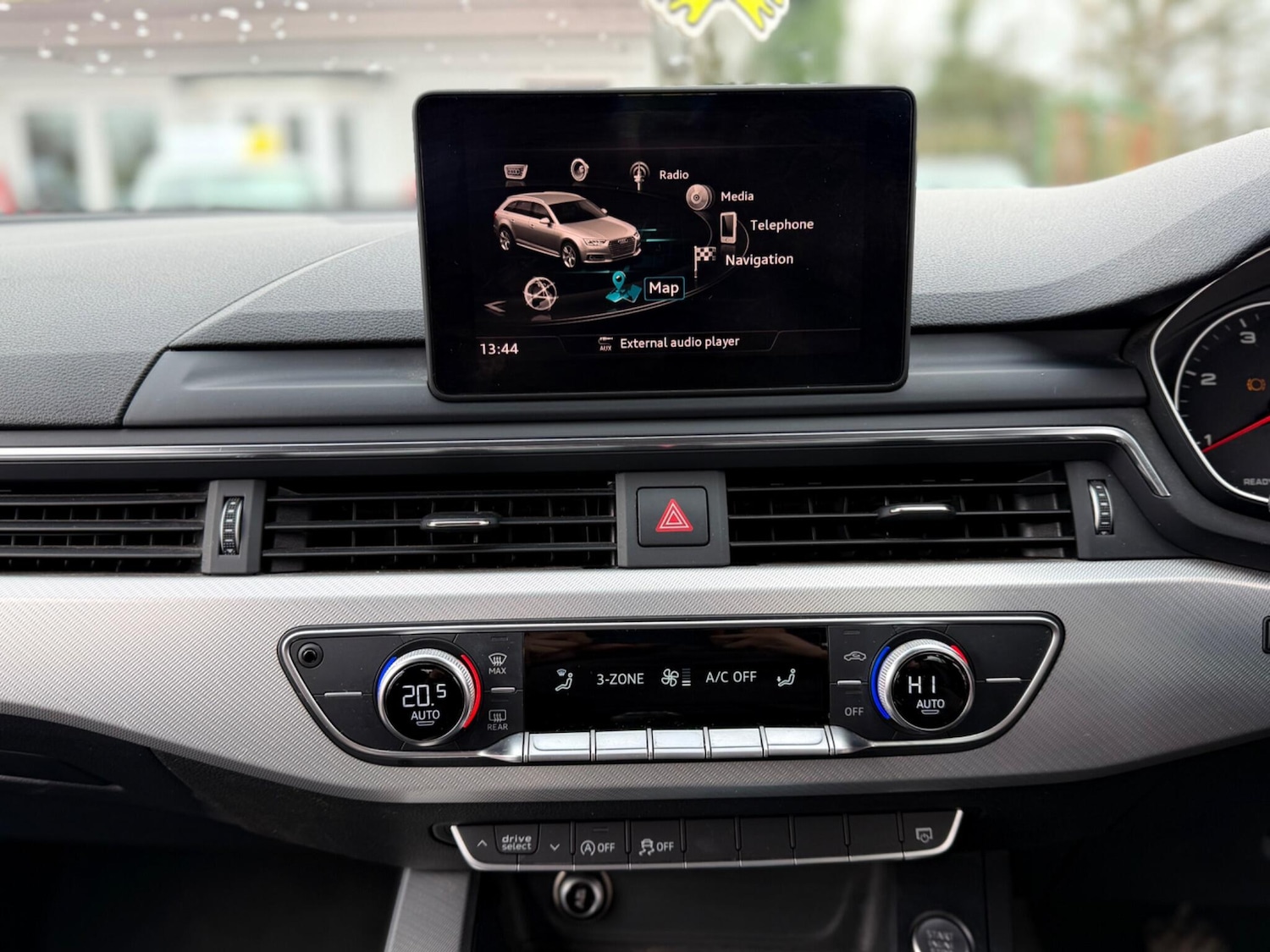 Used Audi A4 2016 for sale - 77978231: Photo 17