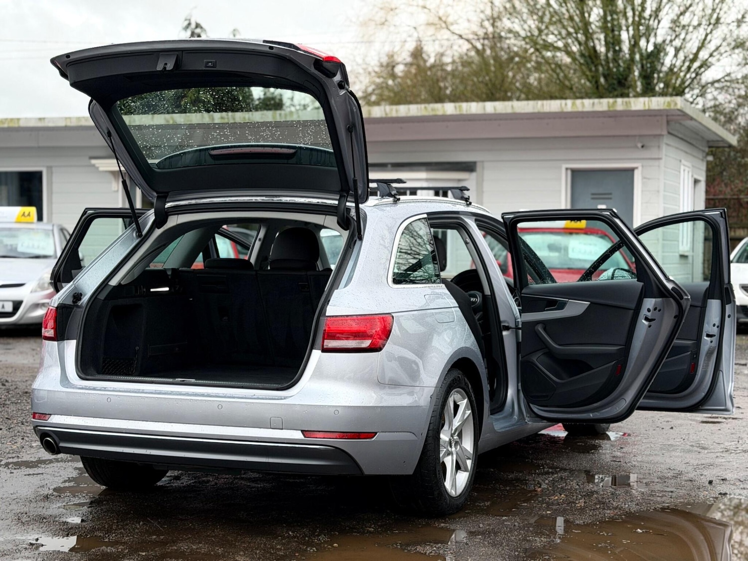 Used Audi A4 2016 for sale - 77978231: Photo 35