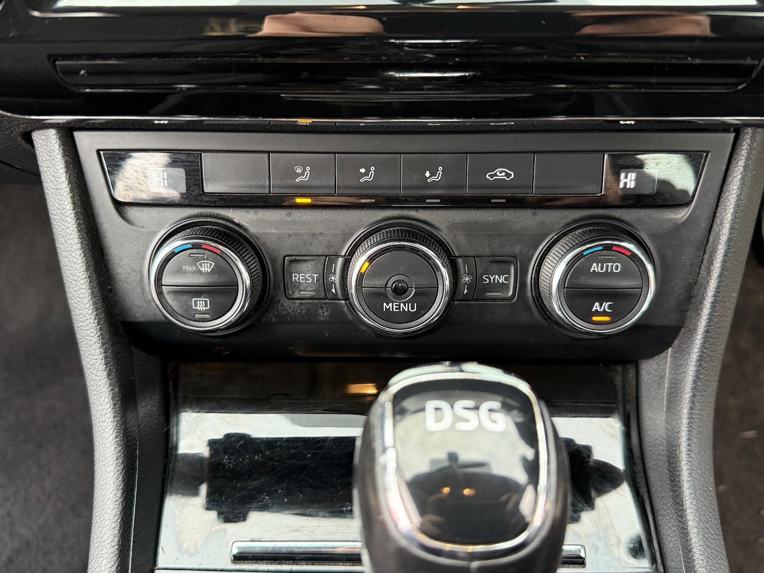 Used Skoda Superb 2016 for sale - 77470465: Photo 16