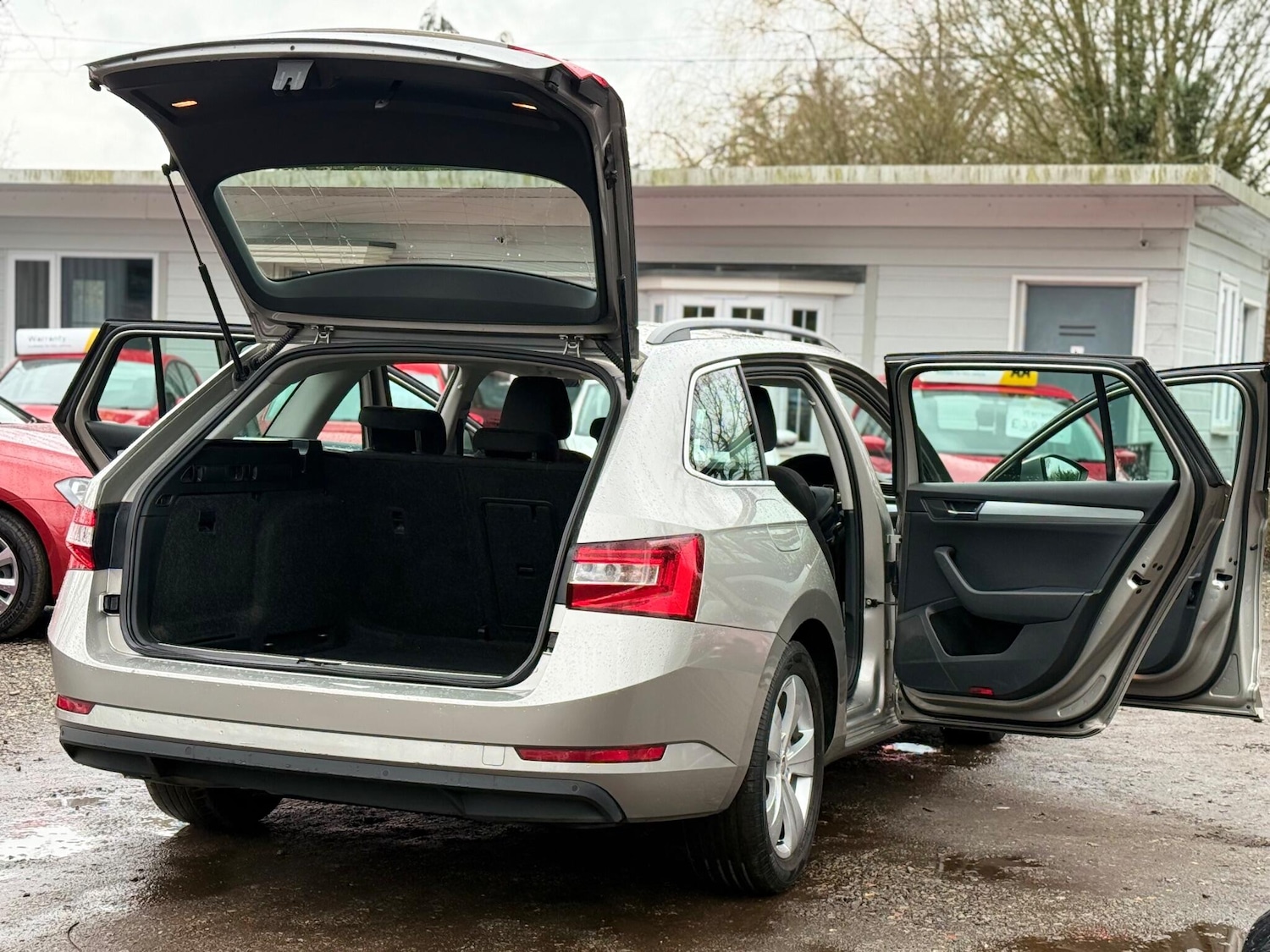 Used Skoda Superb 2016 for sale - 77470465: Photo 29