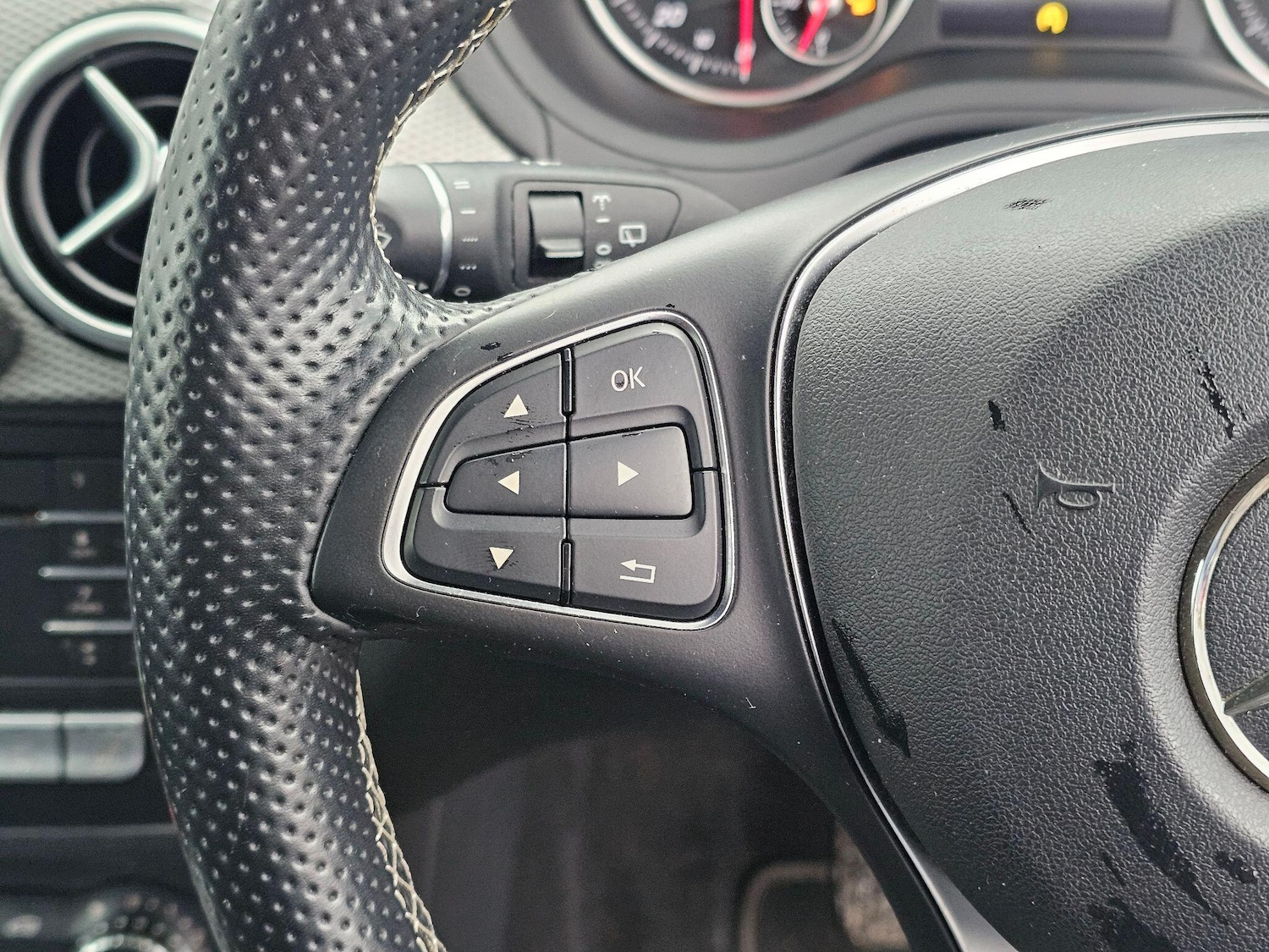 Used Mercedes-Benz B Class 2015 for sale - 77470455: Photo 22