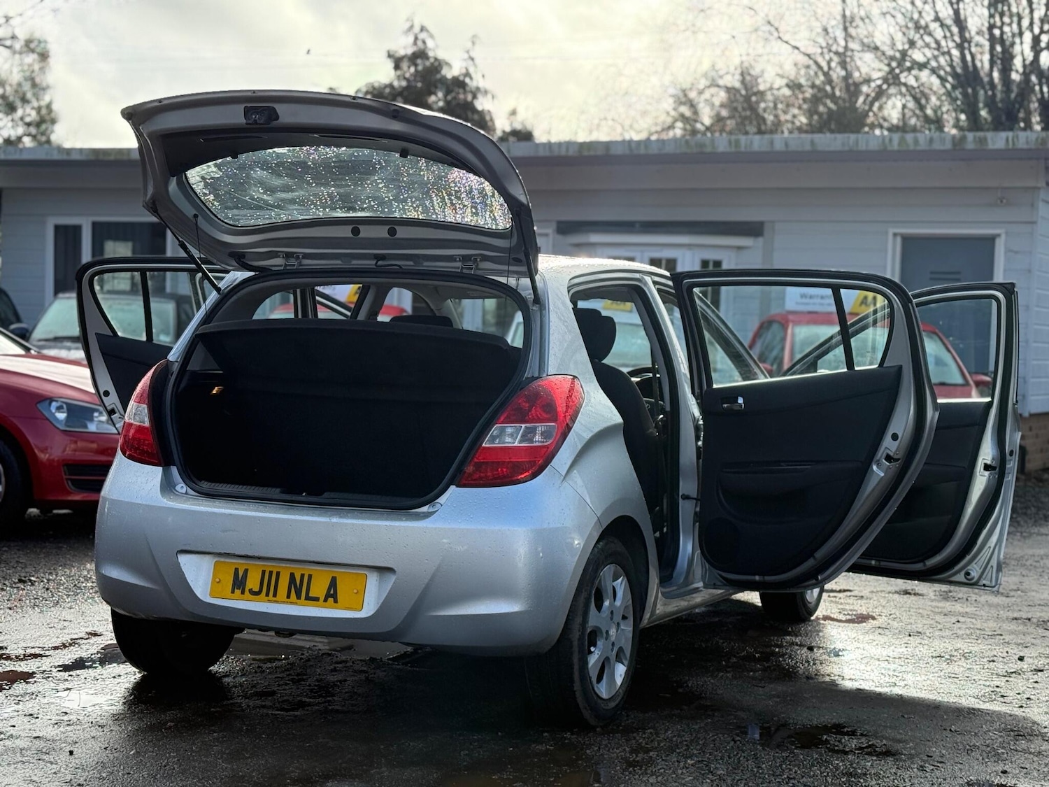 Used Hyundai i20 2011 for sale - 77470450: Photo 31