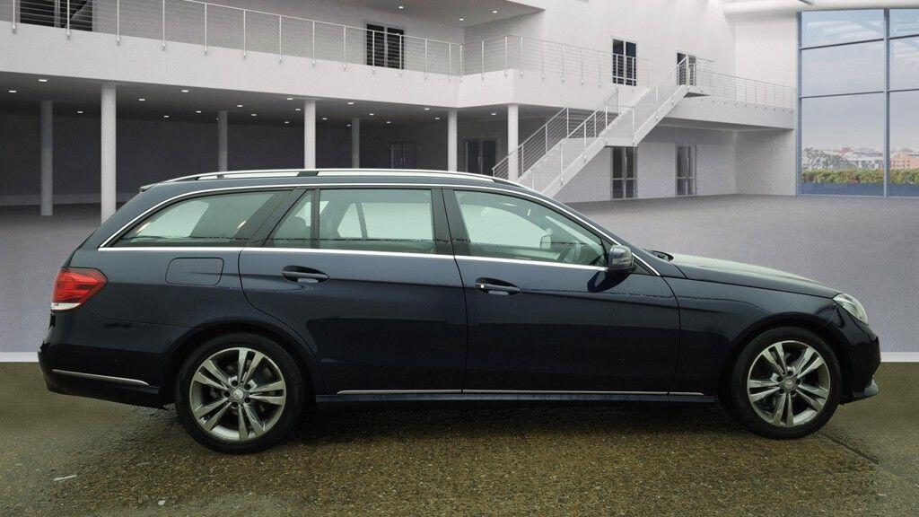 Used Mercedes-Benz E Class 2014 for sale - 77657672: Photo 18