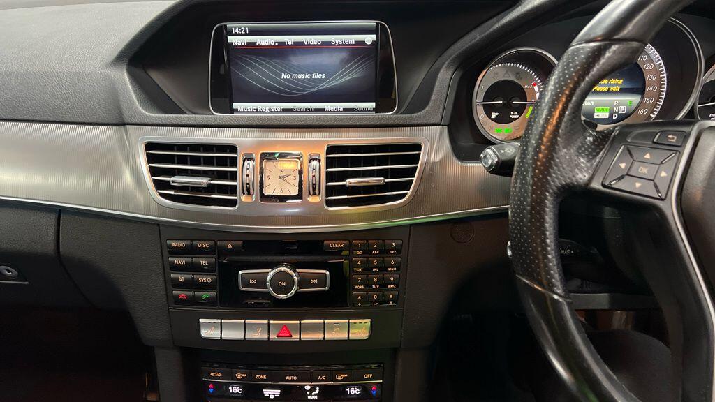 Used Mercedes-Benz E Class 2014 for sale - 77657672: Photo 23