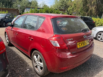 Used Kia Ceed 2009 for sale - 79472252: Photo