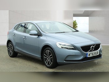Used Volvo V40 2016 for sale - 78823013: Photo