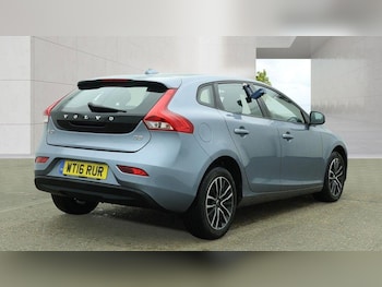 Used Volvo V40 2016 for sale - 78823013: Photo