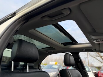 Used Mercedes-Benz E Class 2013 for sale - 78301401: Photo