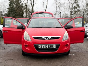 Used Hyundai i20 2010 for sale - 78245692: Photo