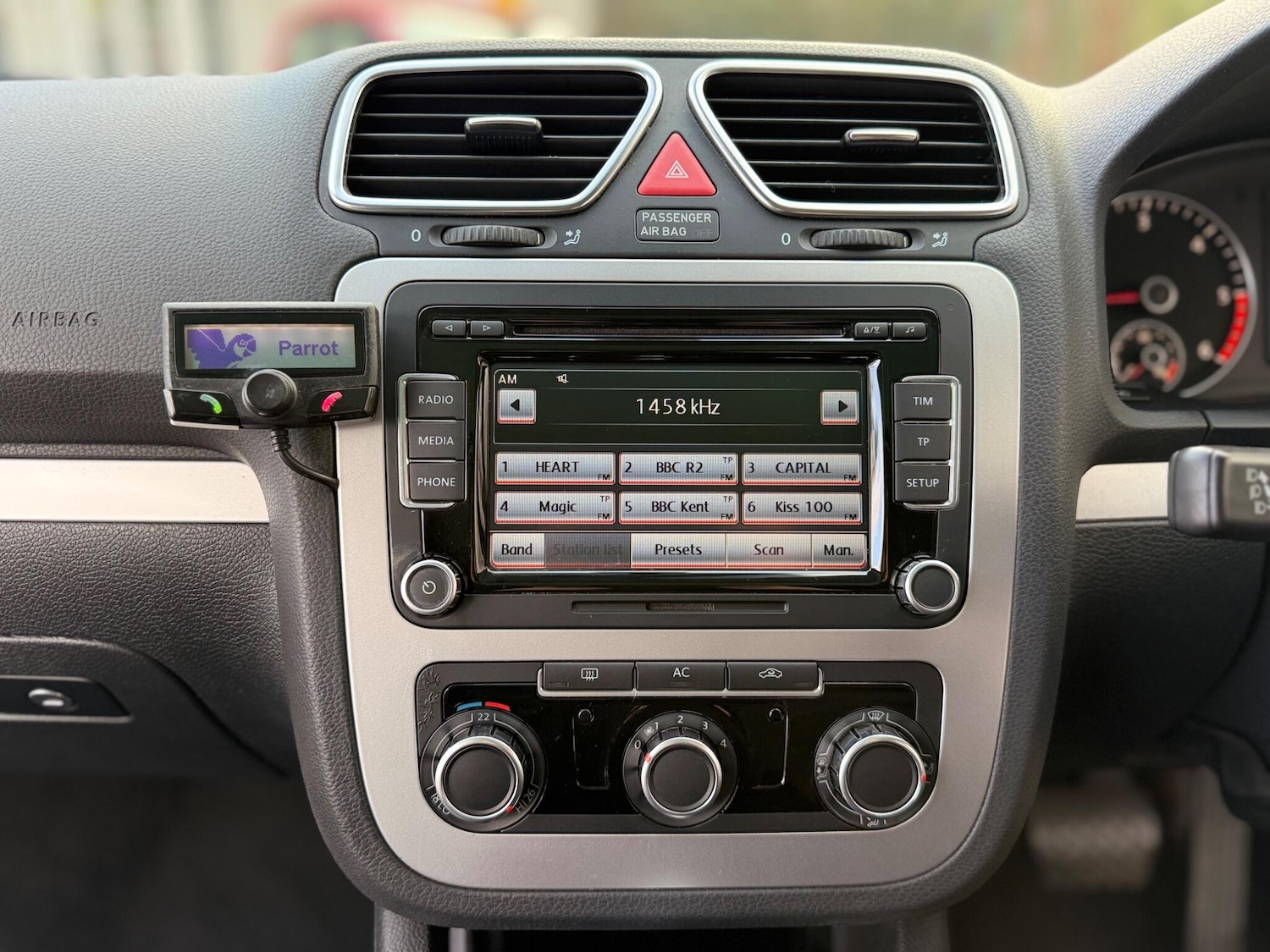 Used Volkswagen Scirocco 2010 for sale - 77470445: Photo 19